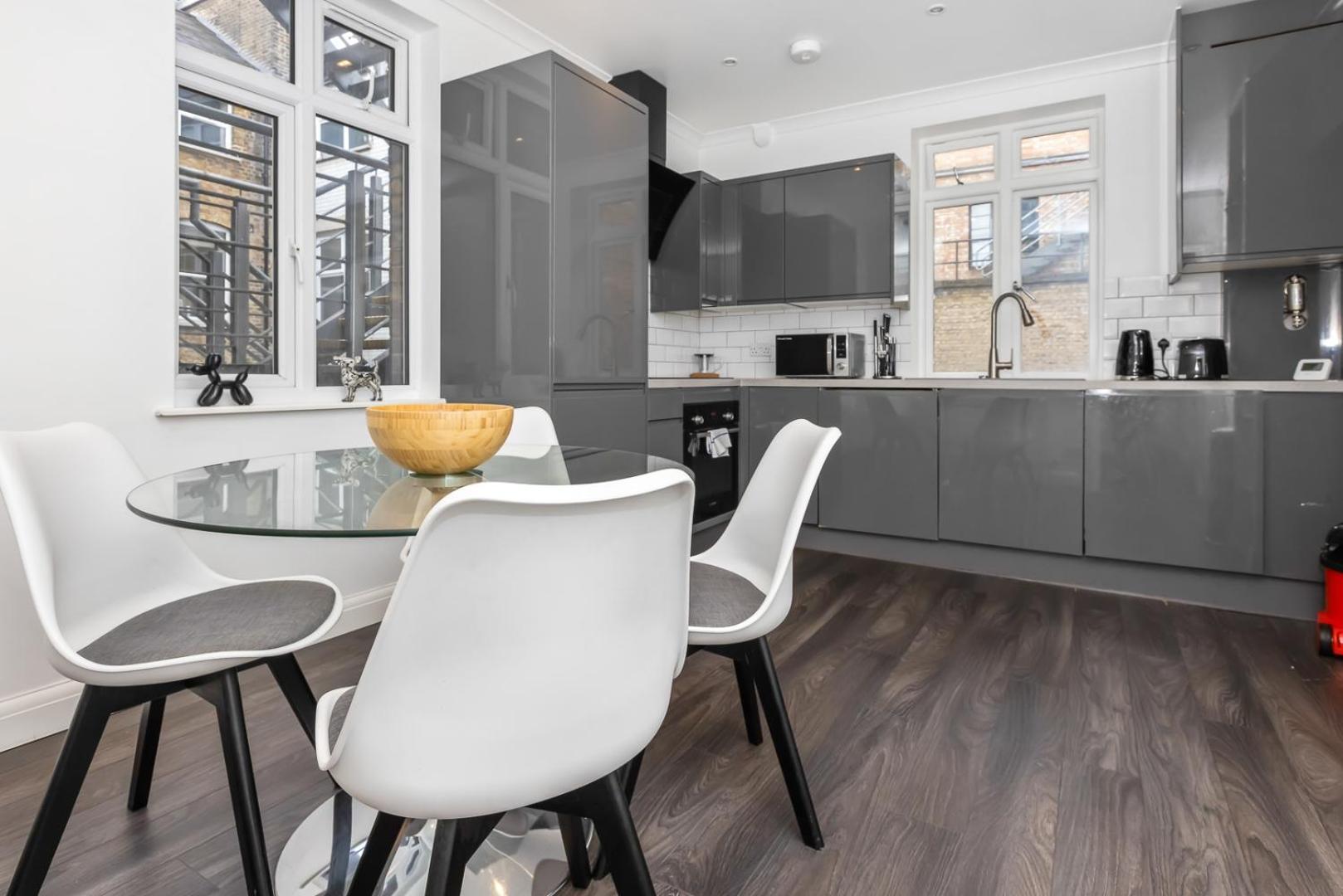 Outstanding 2 Bed Apartment In Central Camden Sleeps 6 Londra Exterior foto